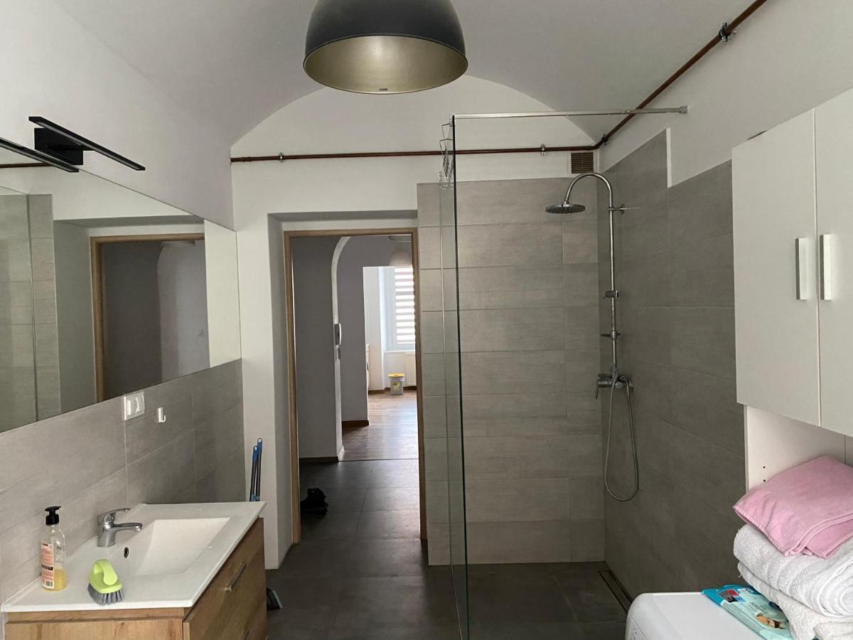 Appartamento Apartament 3 Pokojowy Z Parkingiem Zabkowice Slaskie Esterno foto