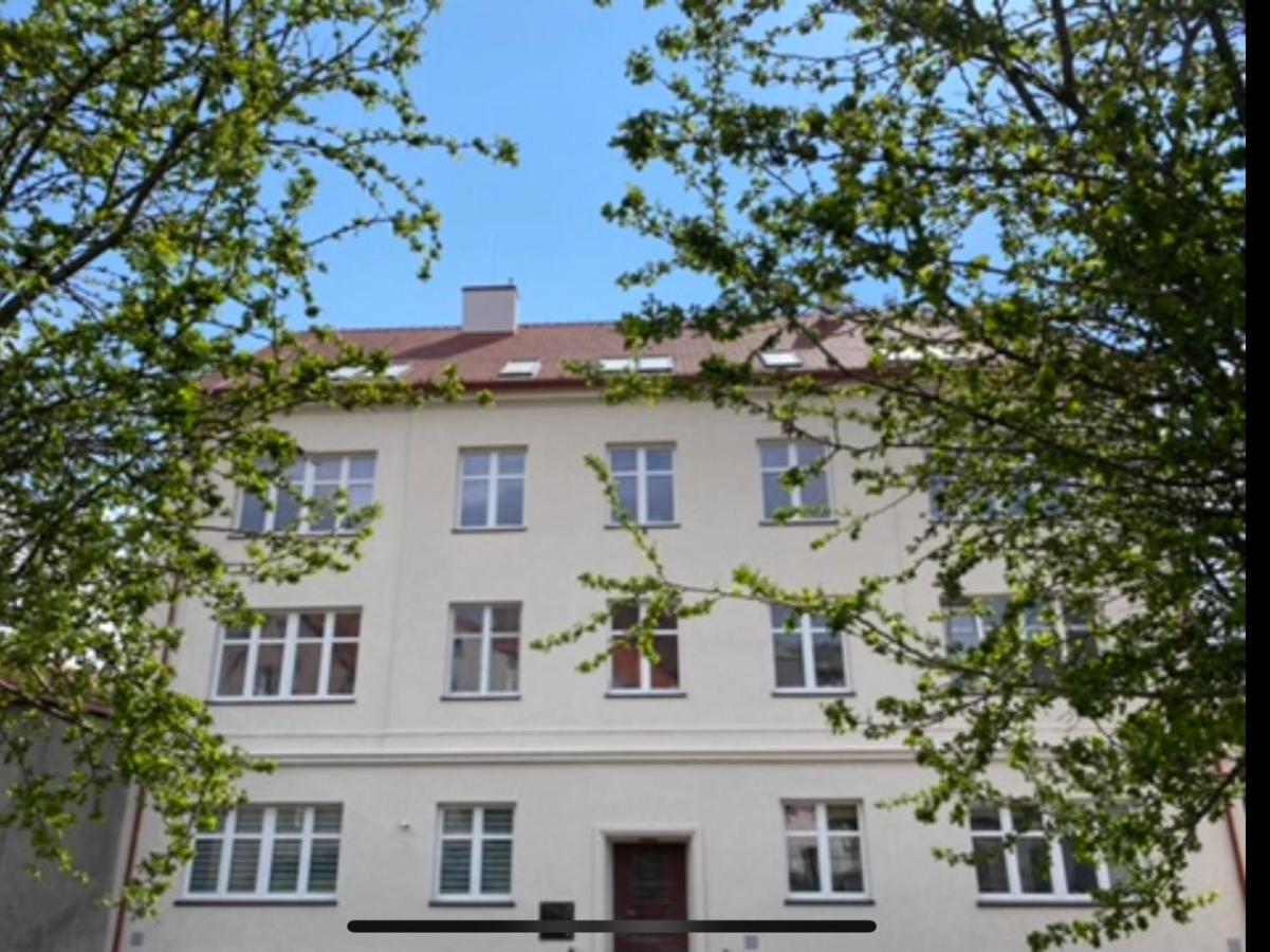 Appartamento Apartament 3 Pokojowy Z Parkingiem Zabkowice Slaskie Esterno foto