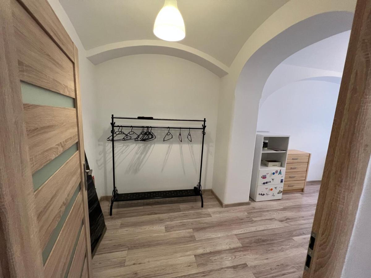 Appartamento Apartament 3 Pokojowy Z Parkingiem Zabkowice Slaskie Esterno foto